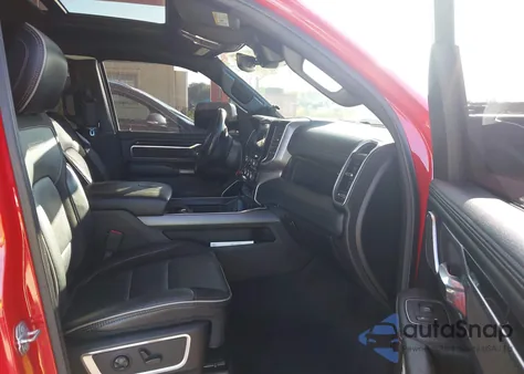 2020 Ram 1500 Laramie 4X4 5'7 Box z USA, uszkodzony, nr VIN 1C6SRFJT7LN188606